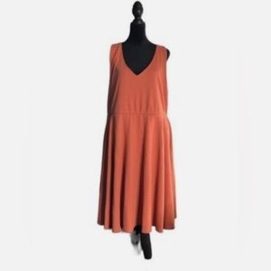 Elegant Orange Sleeveless Dress